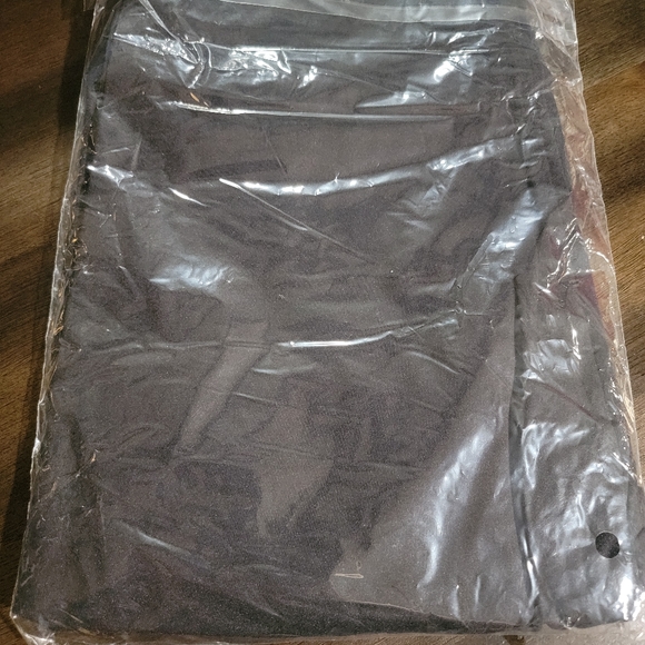 New LuLaRoe Black Leggings OS - Picture 4 of 4